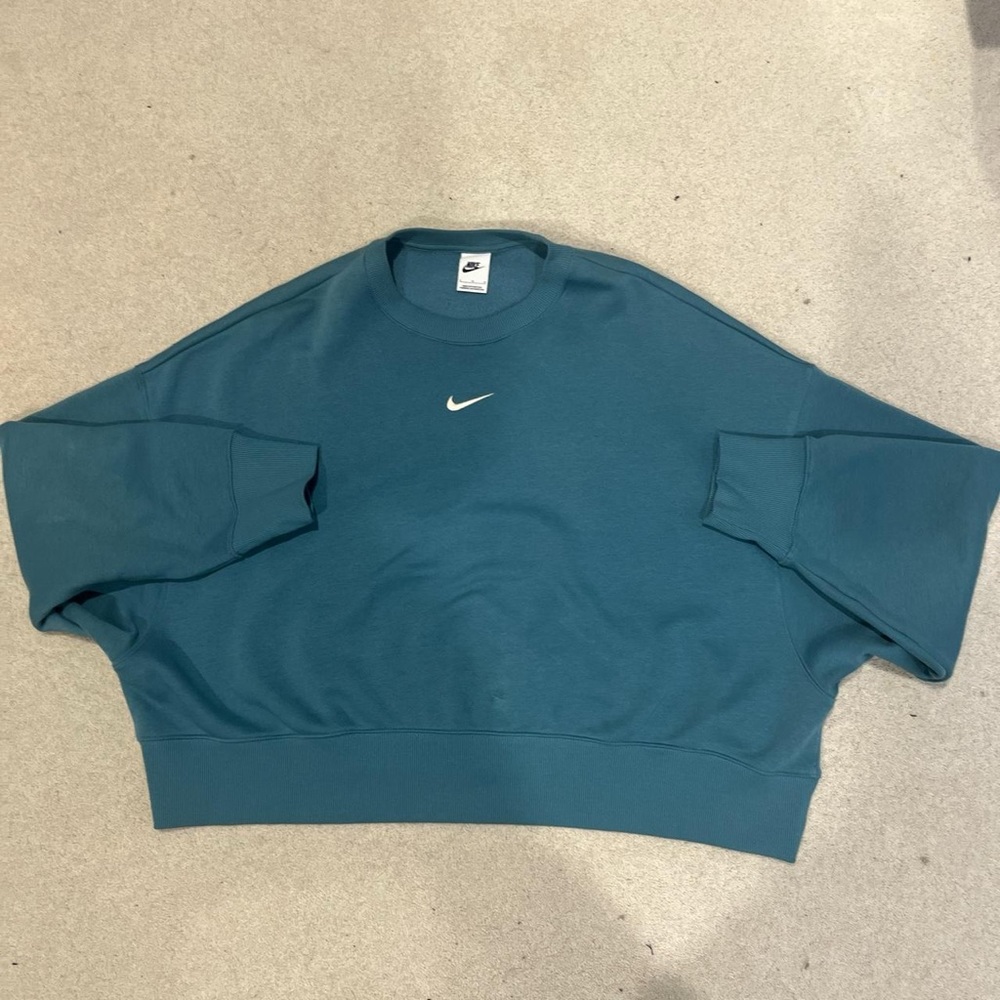 Nike Turquoise Sweatshirt